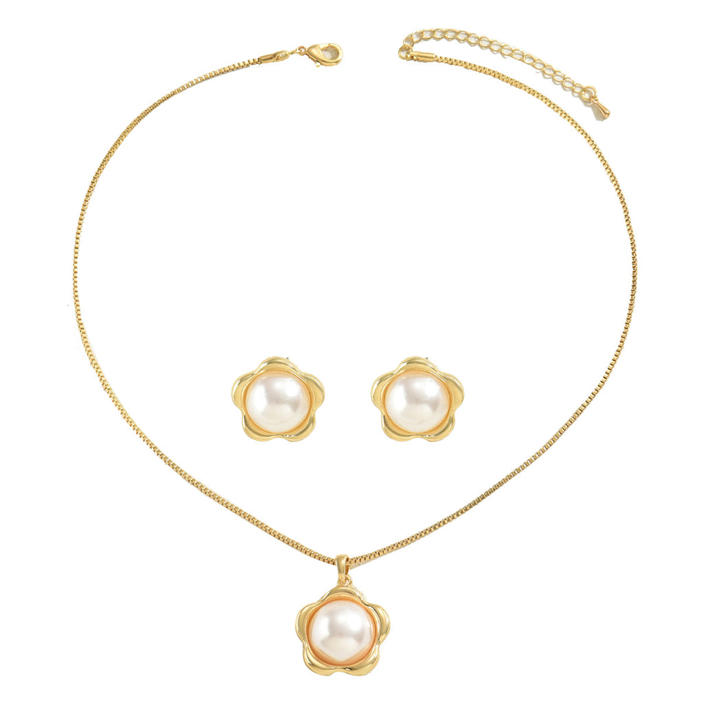Round Pearl-Effect Halo Jewelry — product image 5