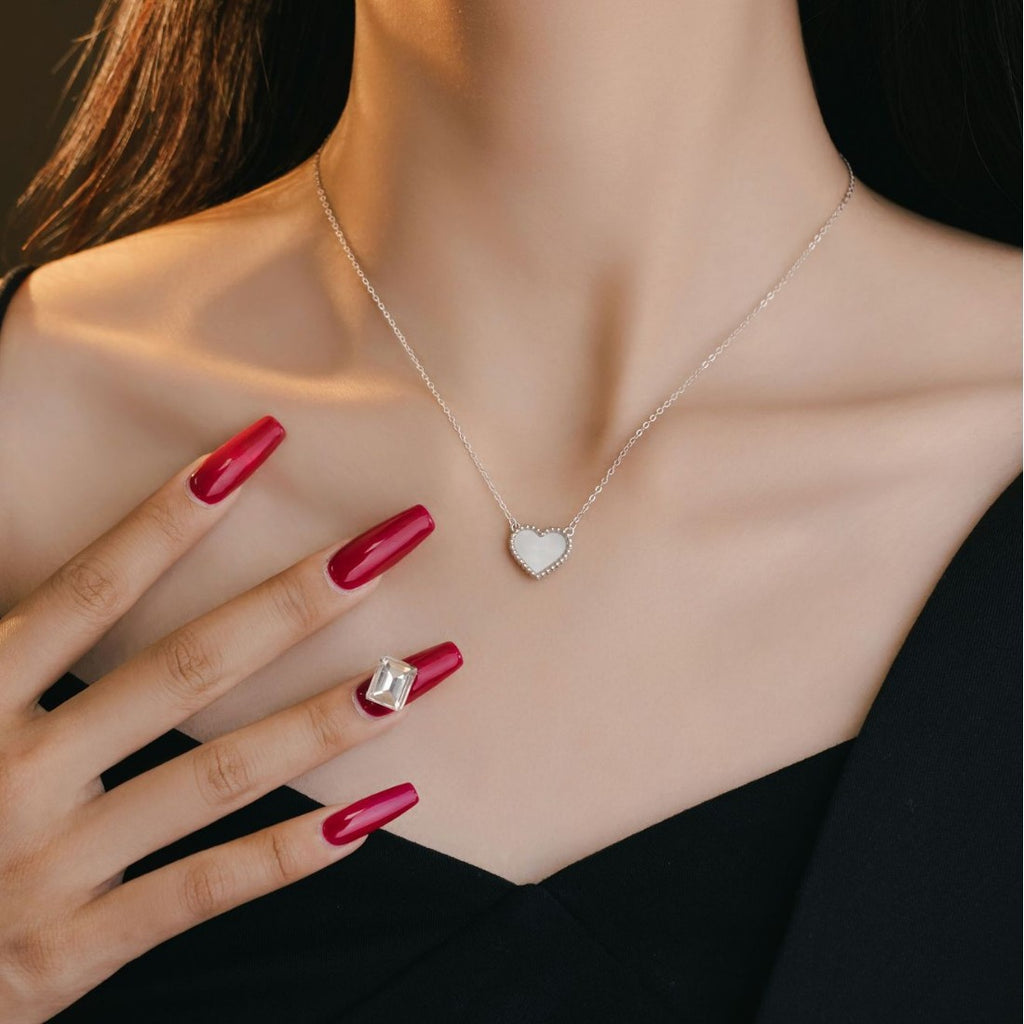 Collana in argento sterling 925 – fiore e madreperla
