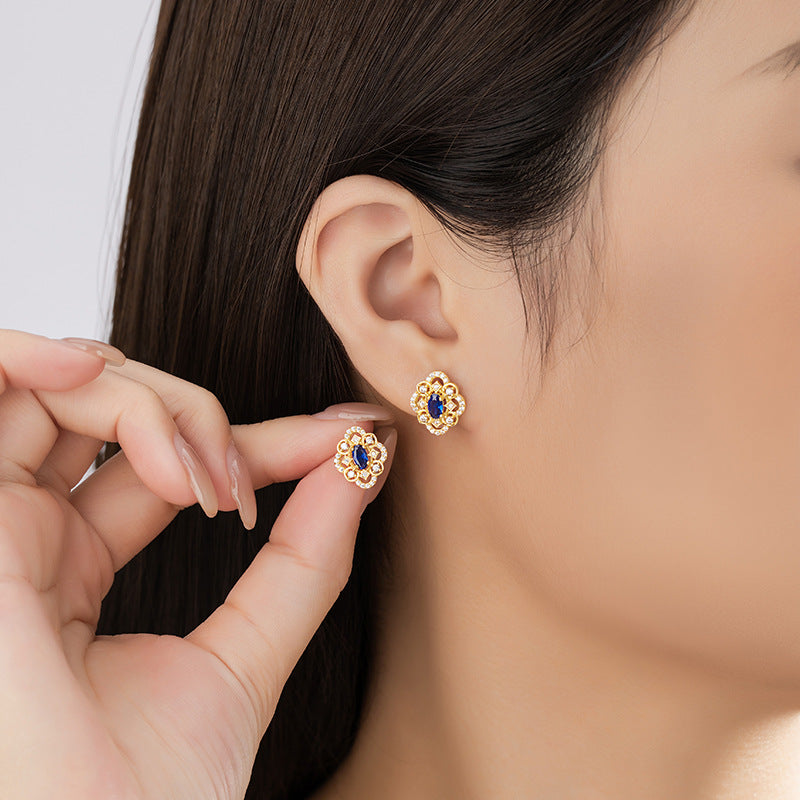 Clover Sterling Silver 925 Stud Earrings Female Niche Design Light Luxury Blue Zircon Flower Earrings Ins Style Lovely Earrings