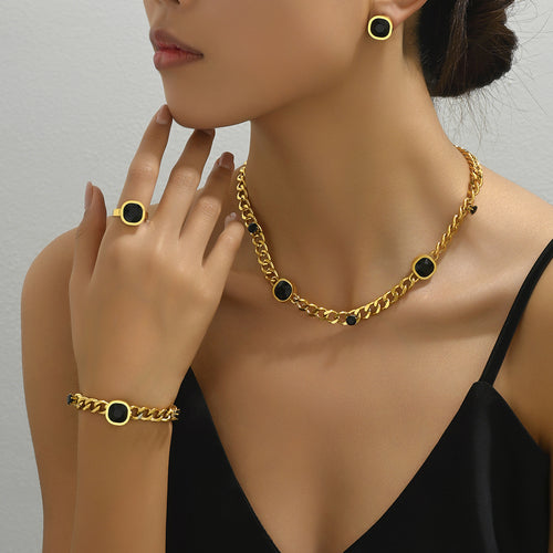 Black Round Station Chain Jewelry