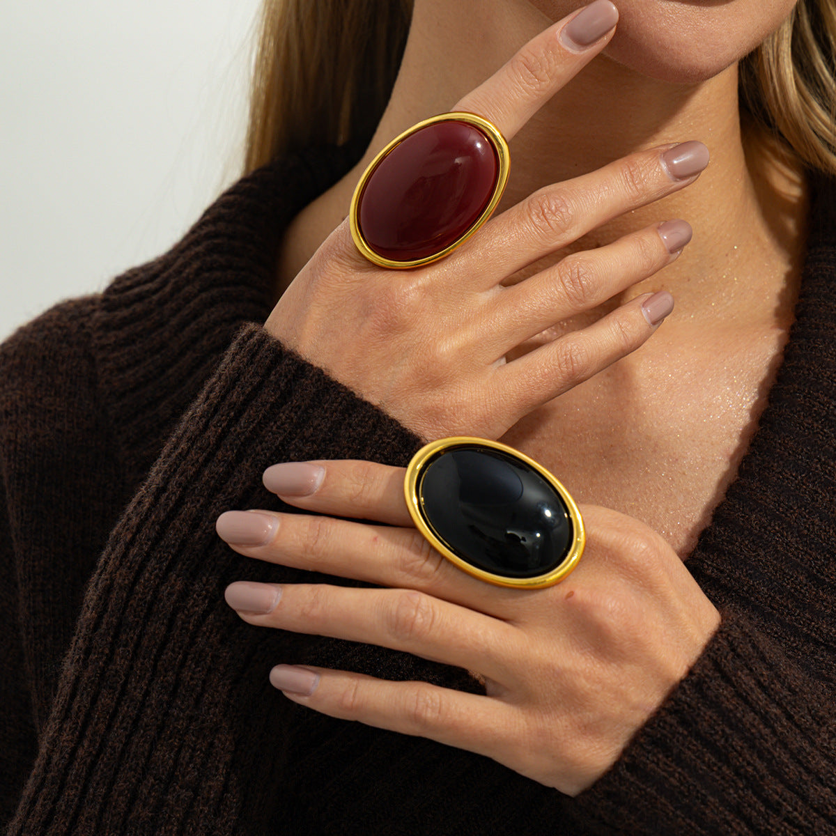 Bold Oval Cabochon-Effect Ring