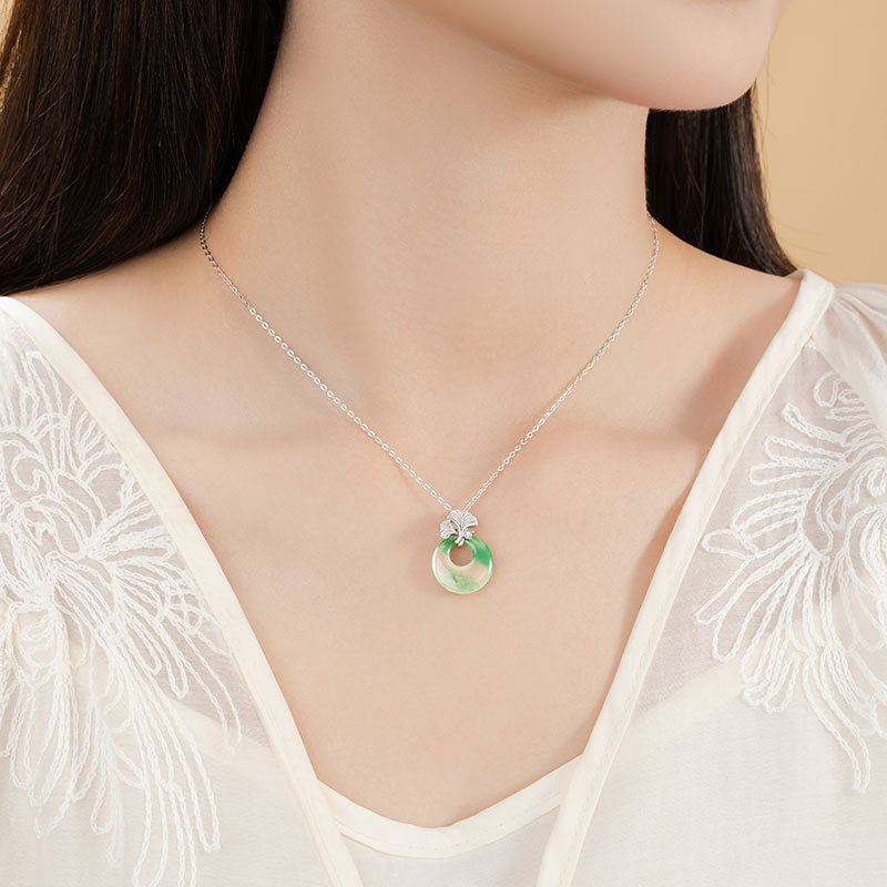 Sansheng Lucky Sterling Silver 925 Necklace Women's New Chinese Natural African Emerald Safety Buckle Clavicle Chain Ginkgo Leaf Pendant
