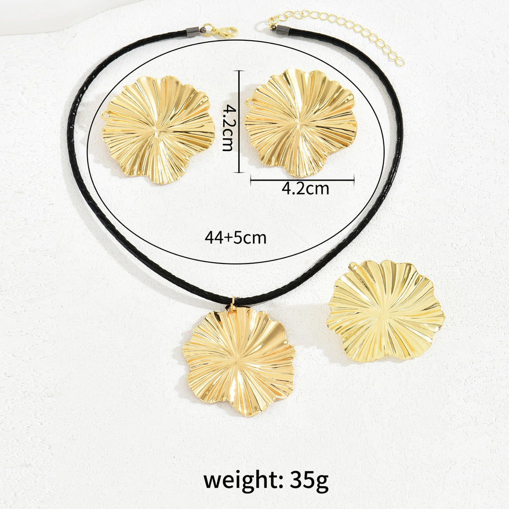 Pleated Flower Disc Jewelry — product image 4