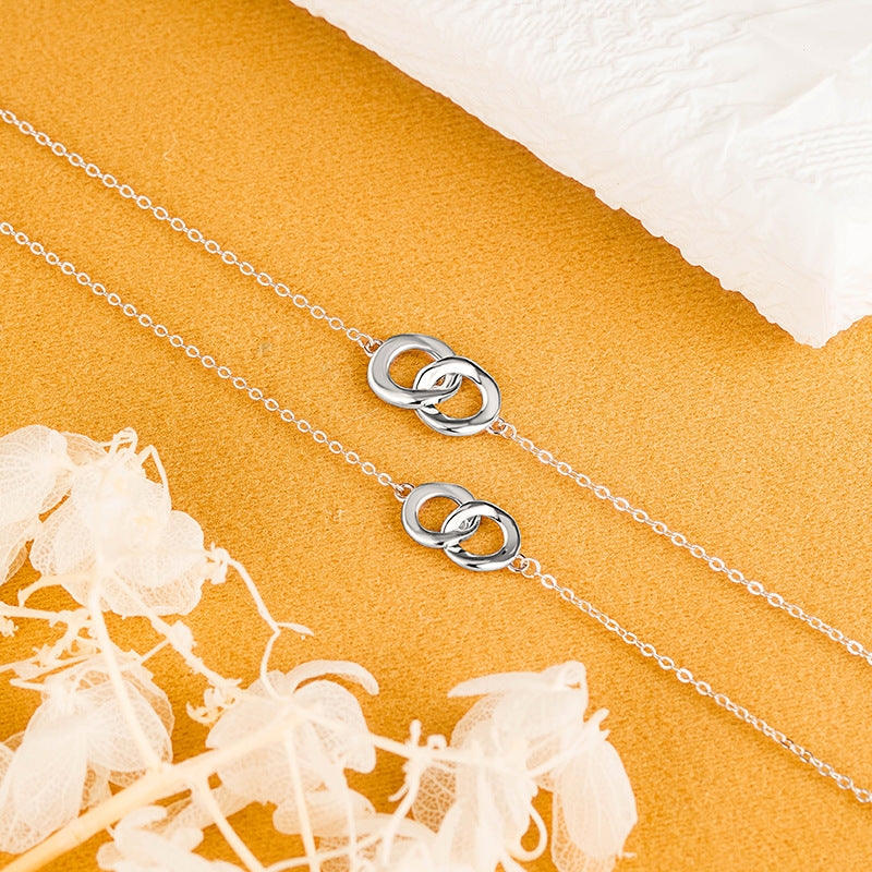 S925 Sterling Silver Mobius Couple Bracelet Light Luxury Niche Design Sense Valentine's Day Gift Silver Jewelry Source Factory