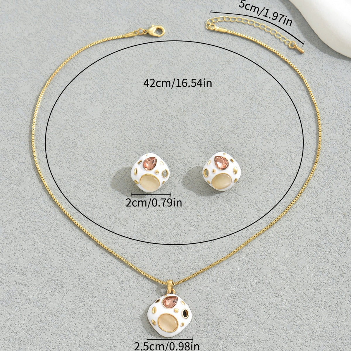 Round Mosaic Pendant Jewelry — product image 3