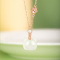 National Fashion Cat White Chalcedony Necklace Female Original S925 Sterling Silver Cat Claw Clavicle Chain Internet Celebrity Live Supply Delivery