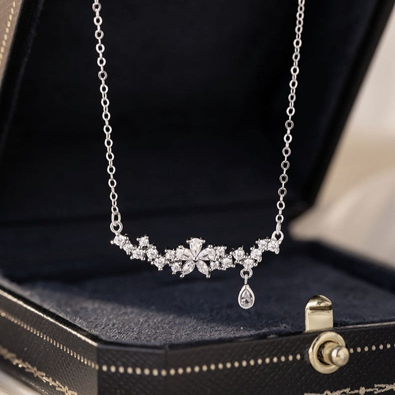 Flower Pure Silver 999 Necklace Female Niche Design Light Luxury Star Tassel Clavicle Chain Ins Laurel Goddess Pendant