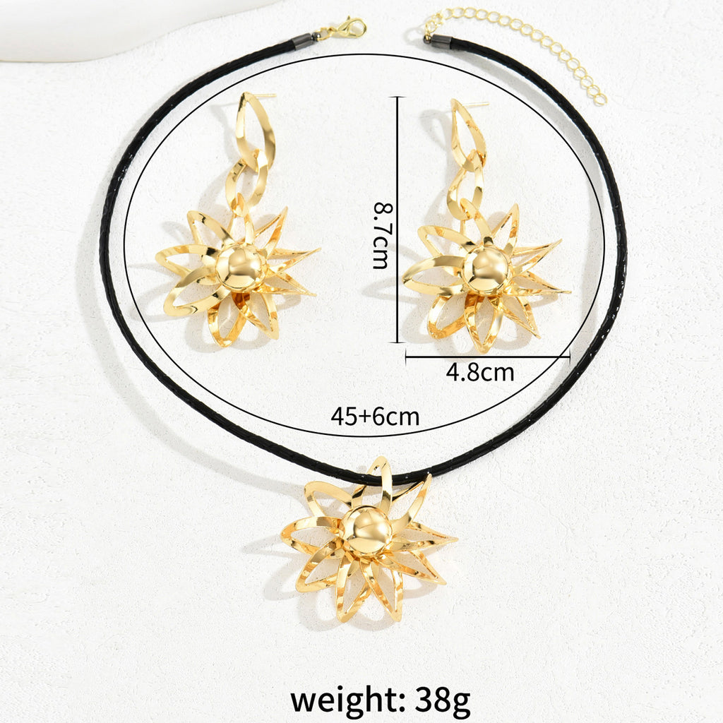 Open Star Flower Cord Jewelry — product image 4