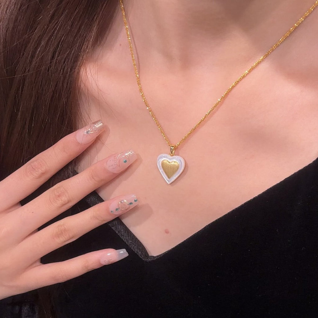 Heart White Fritillary Sterling Silver 925 Necklace Vintage Handmade Brushed Clavicle Chain Ins Style Light Luxury High-Grade Pendant