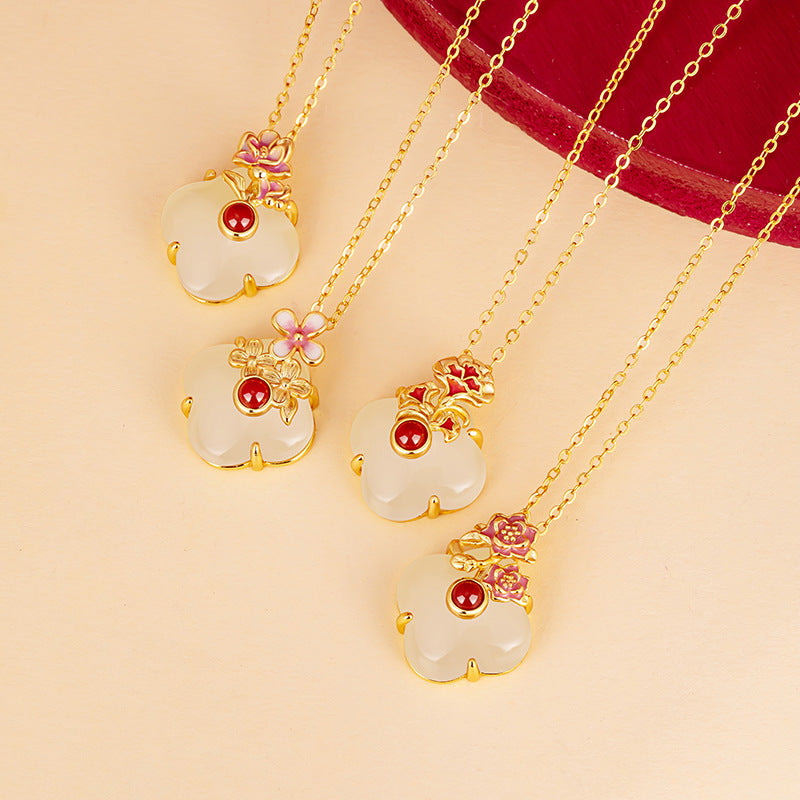 December Birthday Flower God Auspicious Necklace S925 Silver Inlaid White Chalcedony Red Agate Birthday Gift for Girlfriend