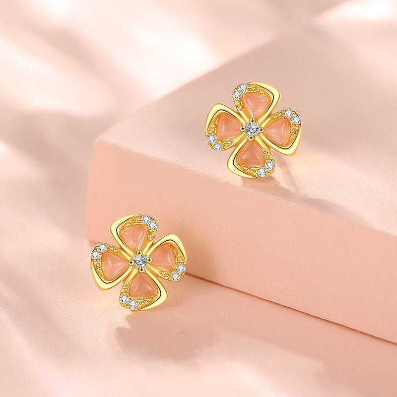 Lucky Clover Sterling Silver 925 Stud Earrings Women's Fashion All-Match Lovely Zircon Earrings Ins Style Flower Earrings