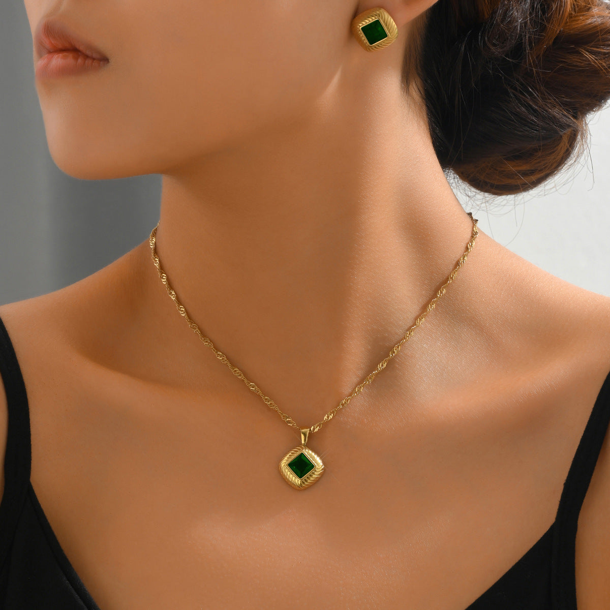 Deep Green Square Pendant Jewelry