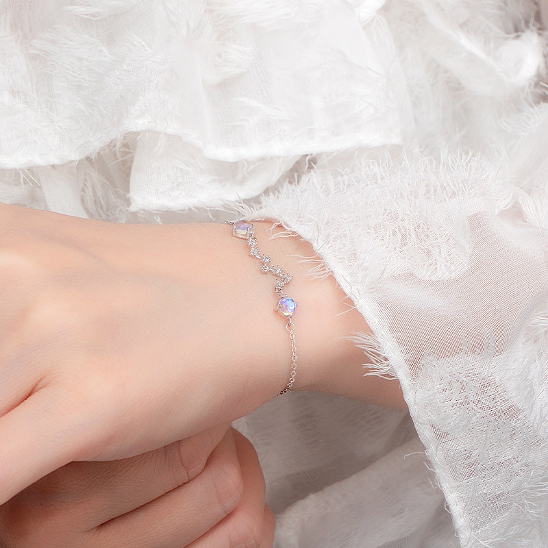 Armband aus 925er Sterlingsilber – Stern und Mondstein