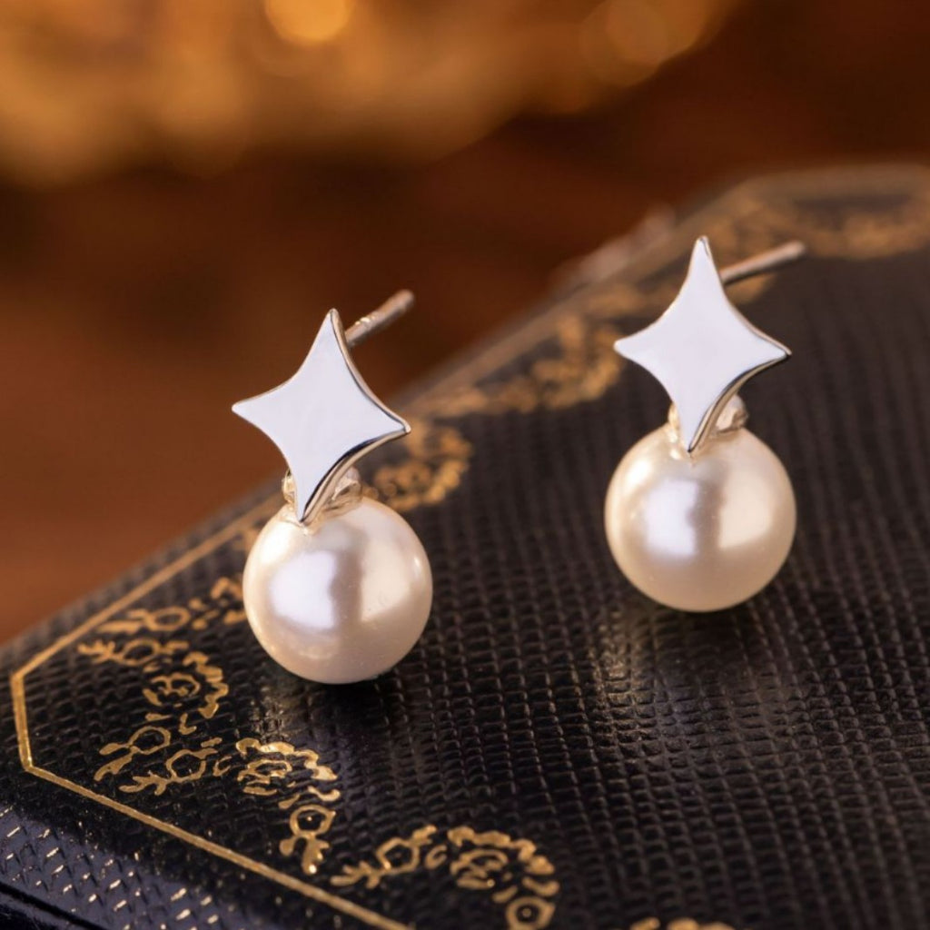 Four-Star Awn Sterling Silver 925 Stud Earrings Female Niche Design Light Luxury Style Shijia Pearl Earrings High-Grade Star Earrings