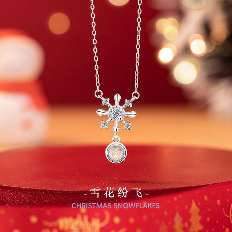 Fantasy Snowflake Sterling Silver 925 Necklace Female Niche Design Light Luxury Glass Stone Clavicle Chain Ins Christmas Pendant