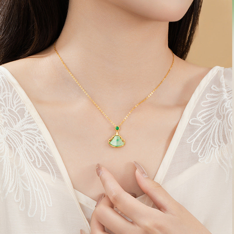 Sansheng Lucky Sterling Silver 925 Necklace Women's Light Luxury Natural African Emerald Fan-Shaped Clavicle Chain Ginkgo Leaf Chalcedony Pendant