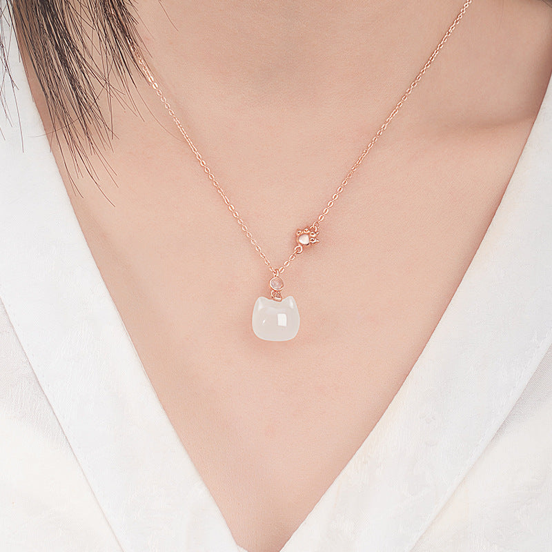 National Fashion Cat White Chalcedony Necklace Female Original S925 Sterling Silver Cat Claw Clavicle Chain Internet Celebrity Live Supply Delivery