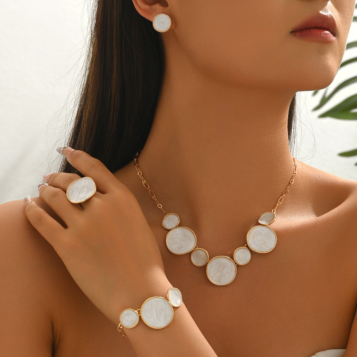 Pearl-Effect Round Disc Jewelry — product image 2