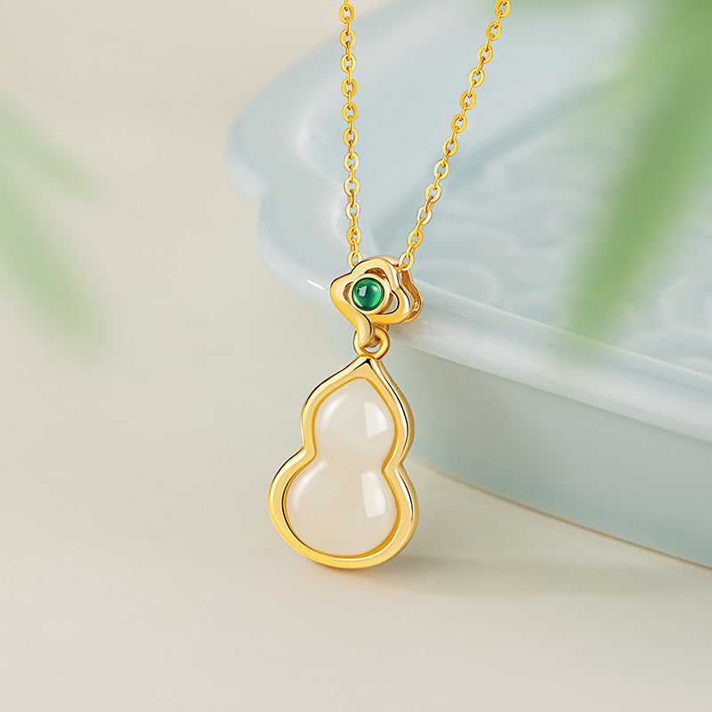 Collana in argento fino 999 – zucca e ruyi e giada Hetian